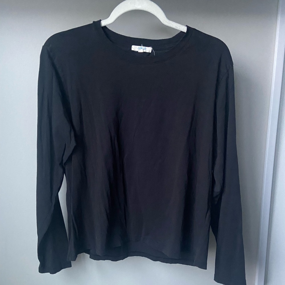 LEALLO black long sleeve. Size - medium